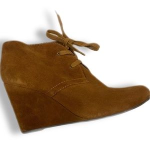 *Dolce Vita* Lace Up Suade Wedge (S 9)